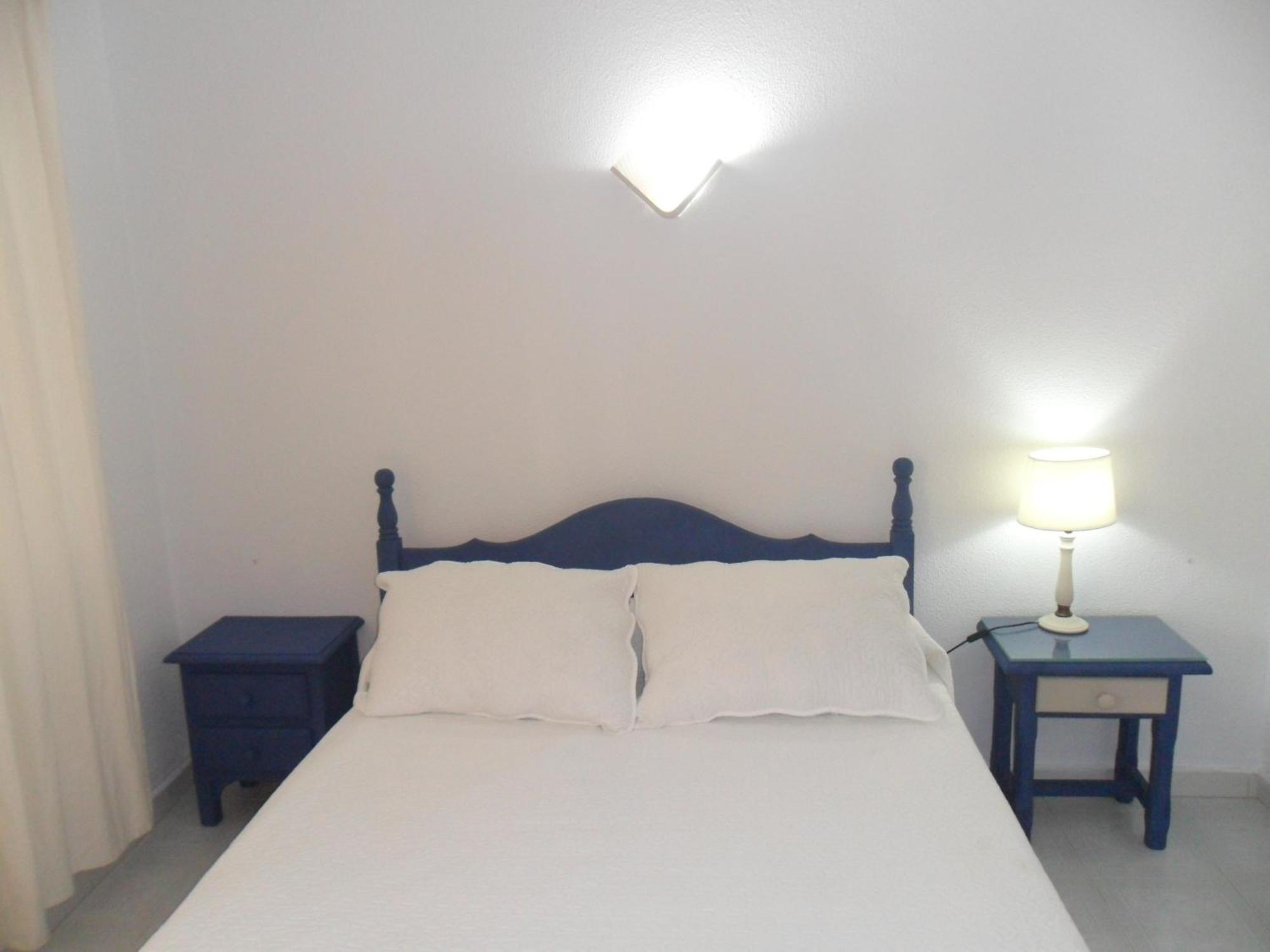 Hostal El Capi Zahora Ruang foto