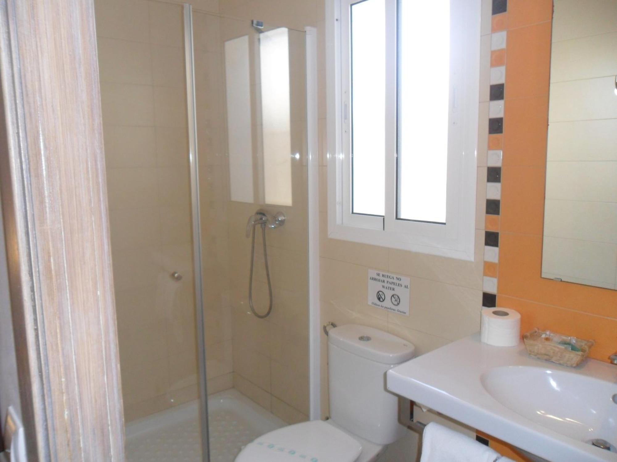 Hostal El Capi Zahora Ruang foto