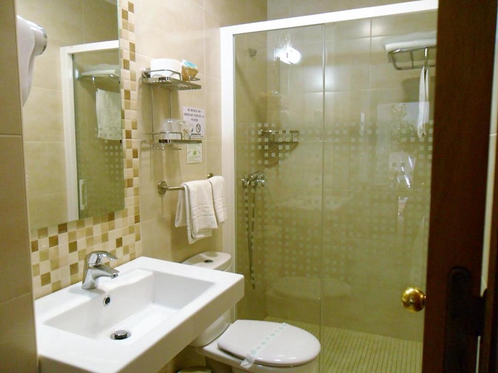 Hostal El Capi Zahora Ruang foto